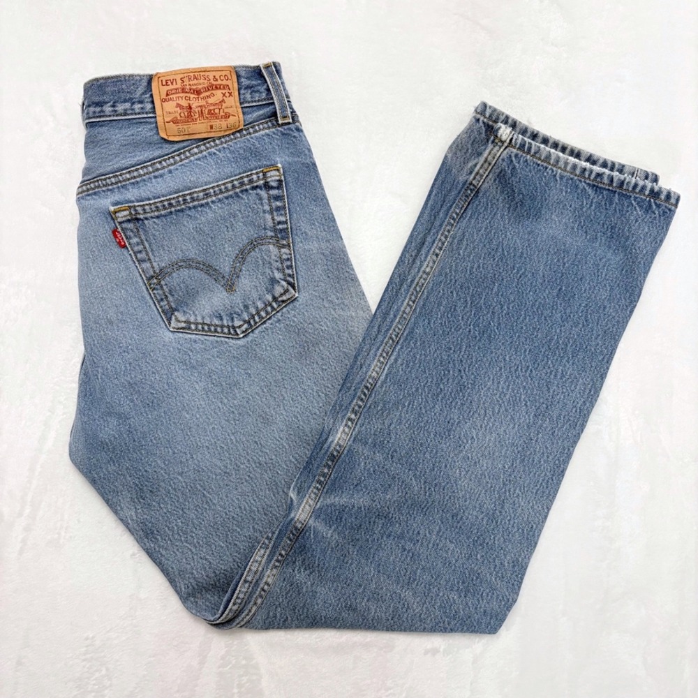 Vintage 2007 Levi's 501 Men's Jeans Light Wash Distressed Tag 38x36 Actual 36x31